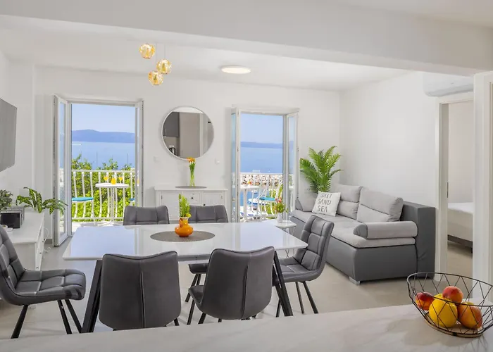 Apartment Amfora 2 *