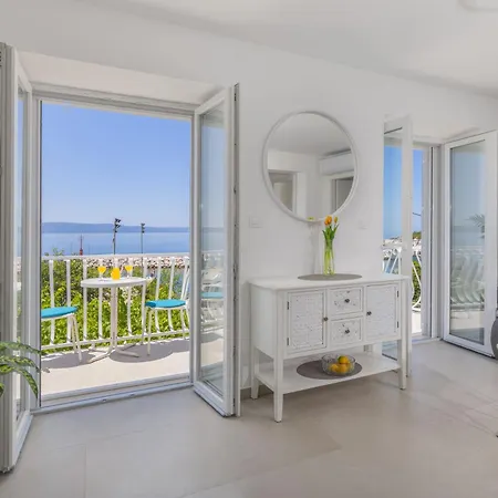 Amfora 2 Podgora (Split-Dalmatia)