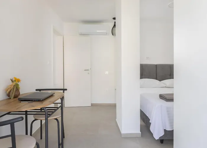 Amfora 2 * Podgora (Split-Dalmatia)